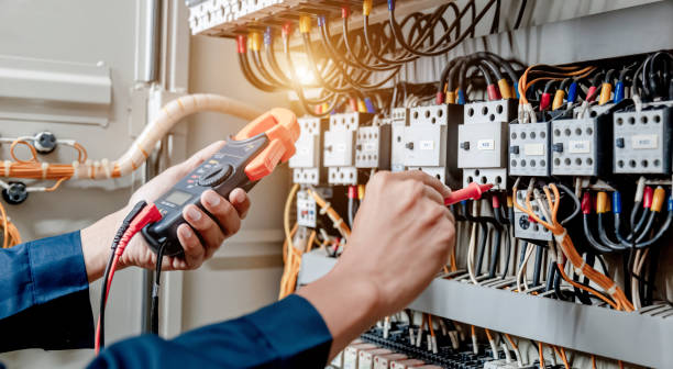 Best Local Electrician Companies  in Calverton Park, MO